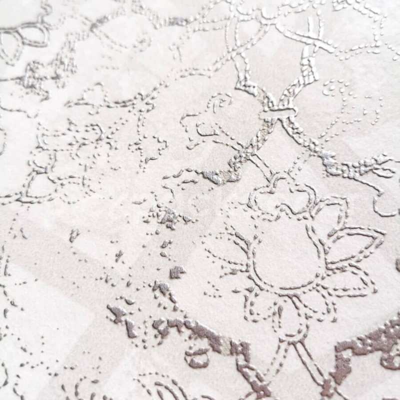 Különleges mintázatú világosszürke prémium tapéta SR28301 (Shiraz)