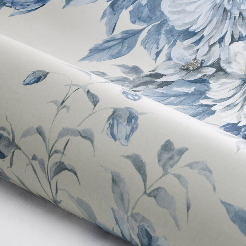 Elegáns kék design tapéta nagy virágmintával 6140 (Blue and White)