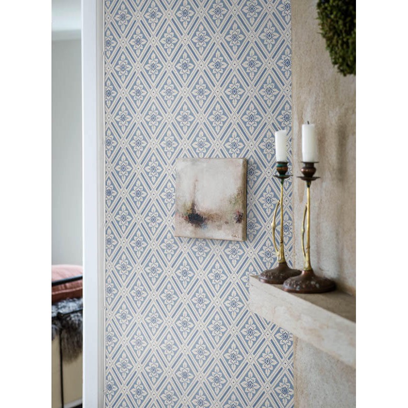 Rombuszmintás tapéta virágokkal kék 6148 (Blue and White)