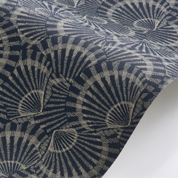 Design tapéta kagyló mintával sötétkék 201486909 (Seaside)