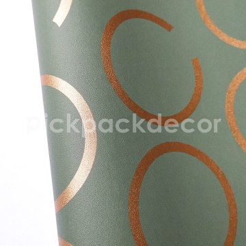 Elegáns zöld és arany színű kör mintás tapéta 102907023 (Around)