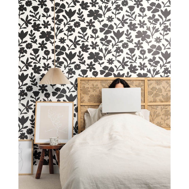 Fehér alapon fekete virágos tapéta 104340914 (Moonlight 2)