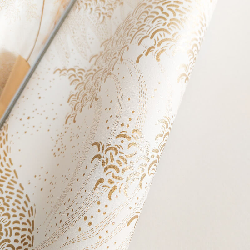 Design tapéta hullám mintával fehér alapon arany 104360262 (Moonlight 2)