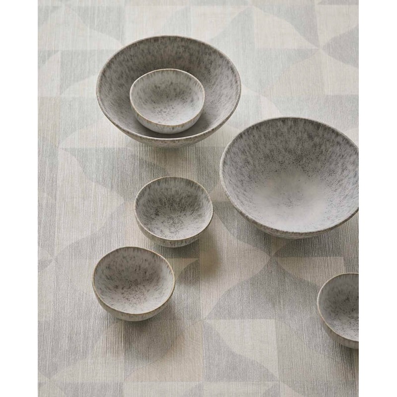 Design tapéta szabálytalan háromszög alakzatokkal világosszürke 340320 (Sensory)